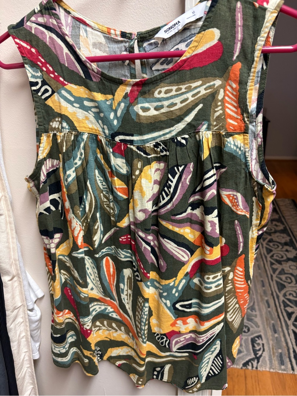 Sonoma Olive Green Multicolor Abstract Print Sleeveless Top
